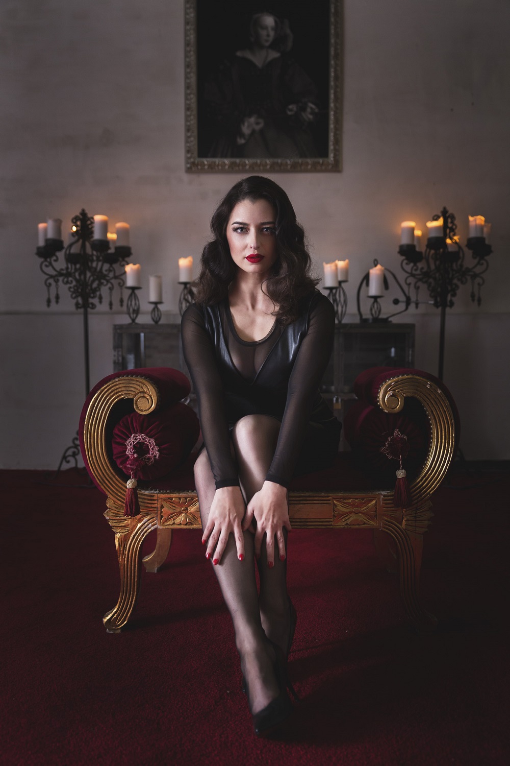 Mistress Bella Lugosi in Köln (ID: 18297) - Gast-Domina.