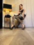 Lady Sam im Atelier Schmerzhaft