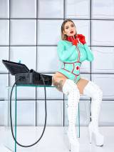 Dr. Jenna Rose in Hamburg Bild 4