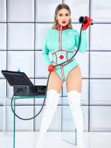 Dr. Sad. Jenna Rose in Oldenburg Bild 6